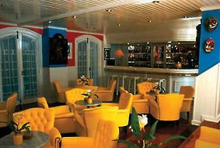 Sandi Hotel
