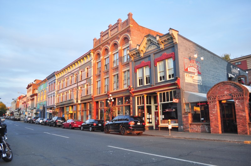 Victoria liegt im Süden Vancouver Islands und ist die farbenfrohe Hauptstadt von British Columbia.