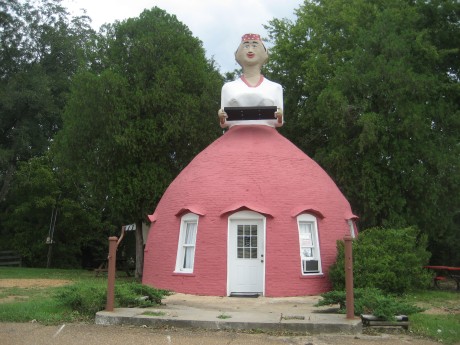 The startling novelty architecture of "Mammy's Cupboard" on Highway 61, south of town, is hard to miss.