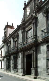 ''Casa Salazar''